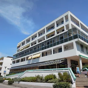 Condominio Tonin B Apartmán