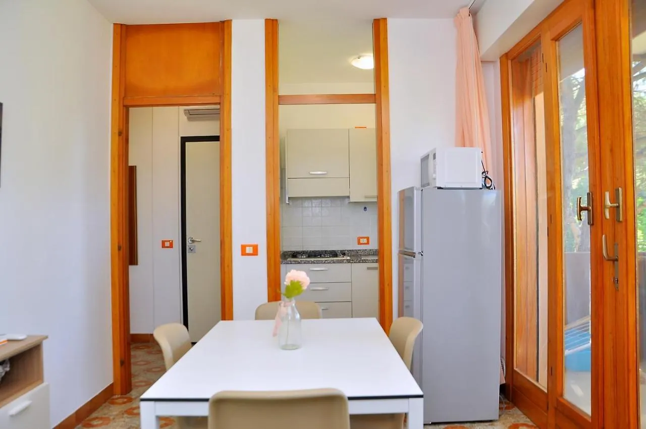 Condominio Corinzia Bibione 0*,  Italia
