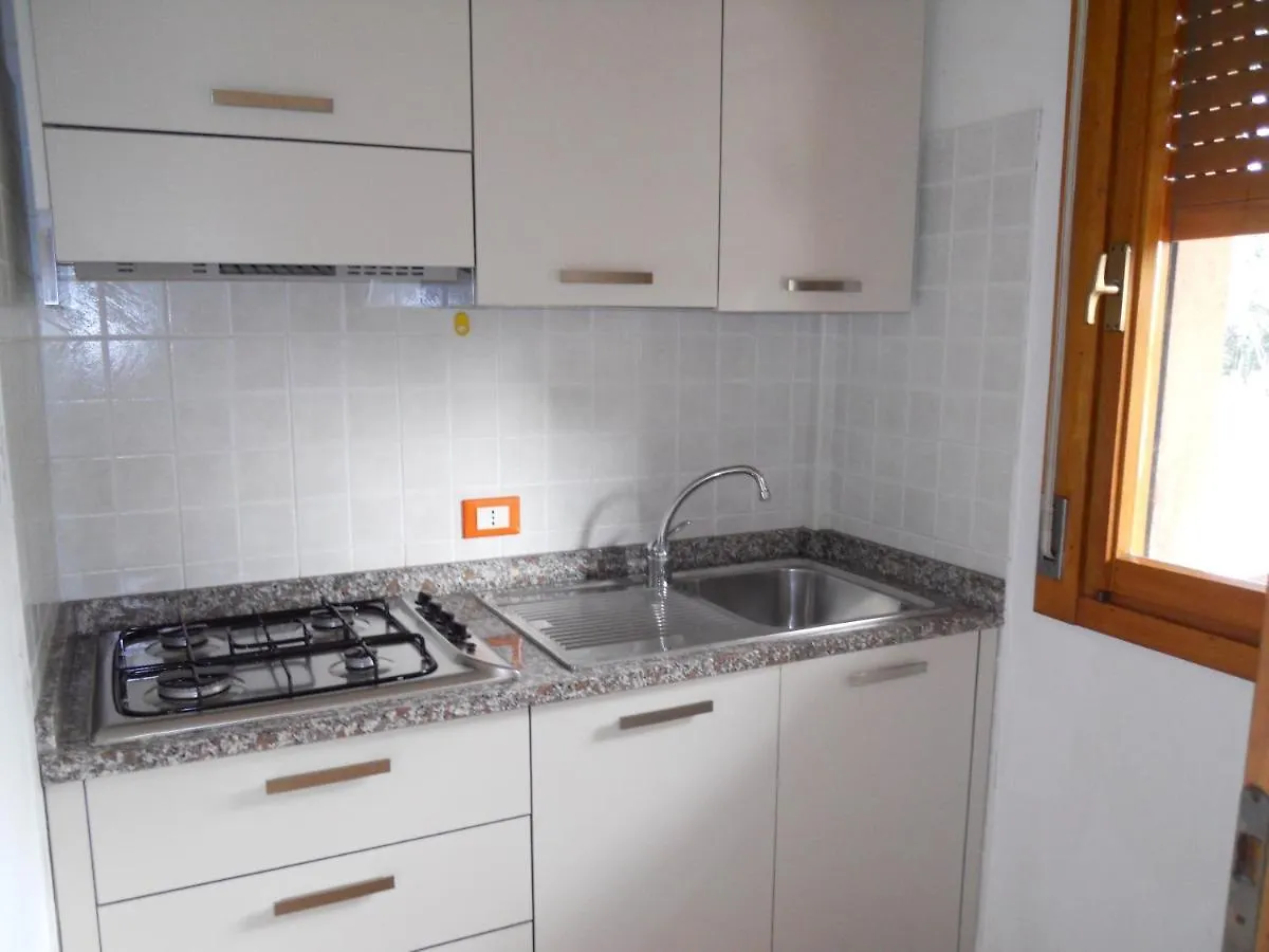 Condominio Corinzia Bibione 0*,